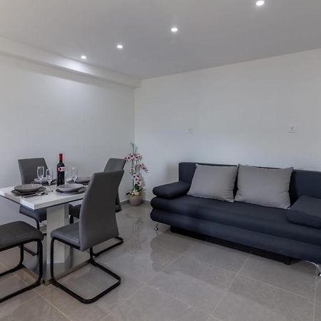 Apartman Iva Krivodol Buitenkant foto